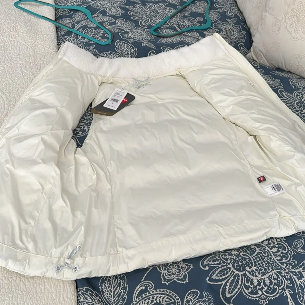 NWT VINEYARD VINES WHITE VEST - MEDIUM - Picture 11 of 13